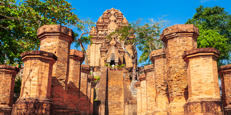 Tháp bà Ponagar, Khánh Hòa hiện là quần thể kiến trúc Chăm Pa lớn nhất Việt Nam hiện nay