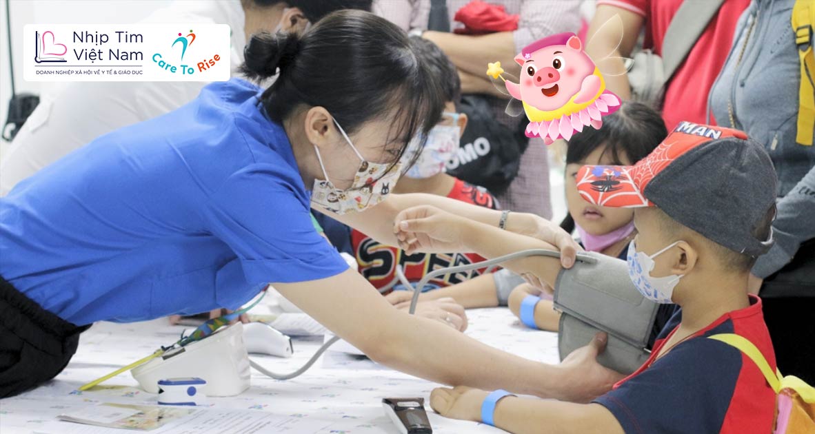 Góp Heo Vàng cùng Yêu thương Nâng bước hỗ trợ chi phí khám và điều trị cho 400 trẻ mồ côi và trẻ em khó khăn bị ảnh hưởng bởi đại dịch tại huyện Bình Chánh