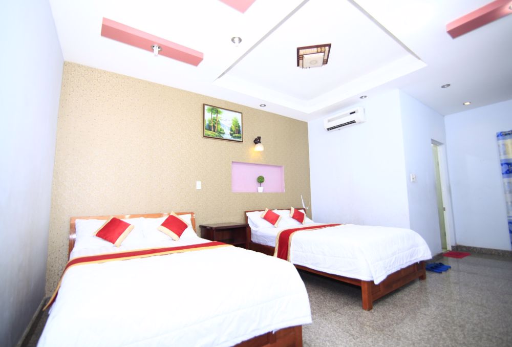 TRƯỜNG GIANG HOTEL