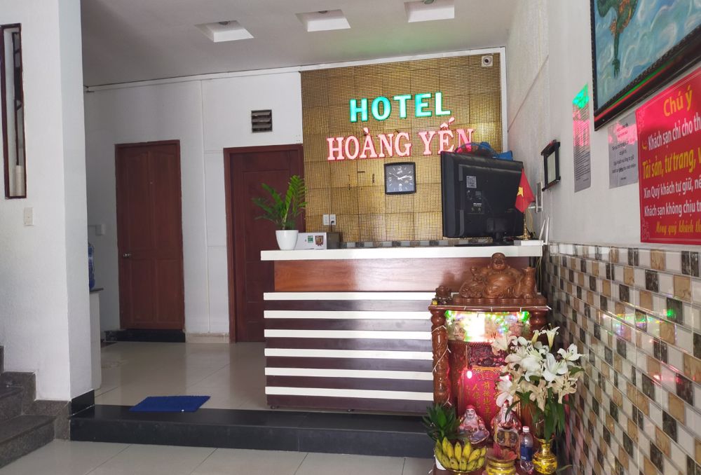 HOÀNG YẾN HOTEL